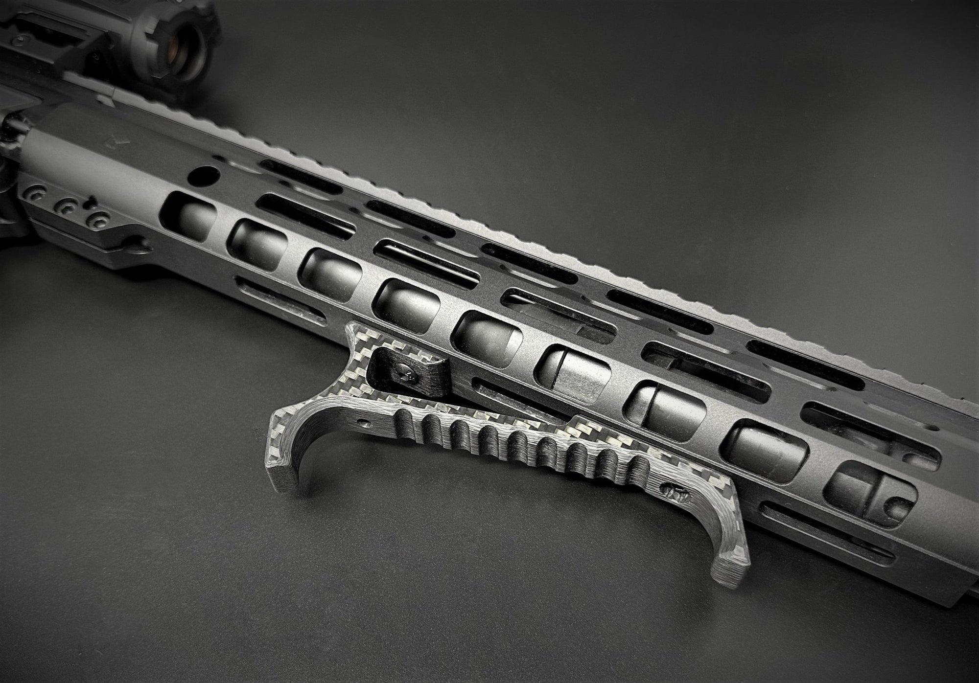 carbon fiber m-lok angled index handstop installed on ar handguard
